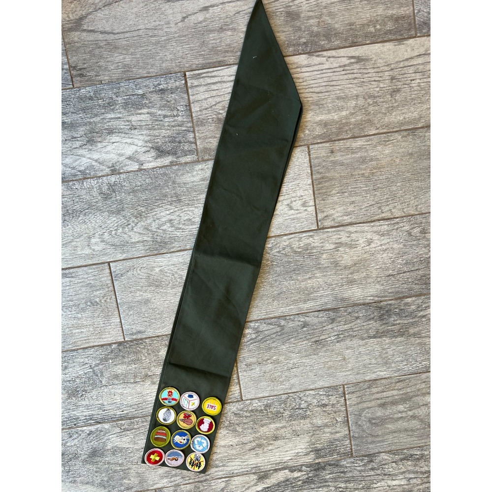 Boys Scouts of America Official Uniform Merit Badge Sash 36" BSA 12 Patches Lot